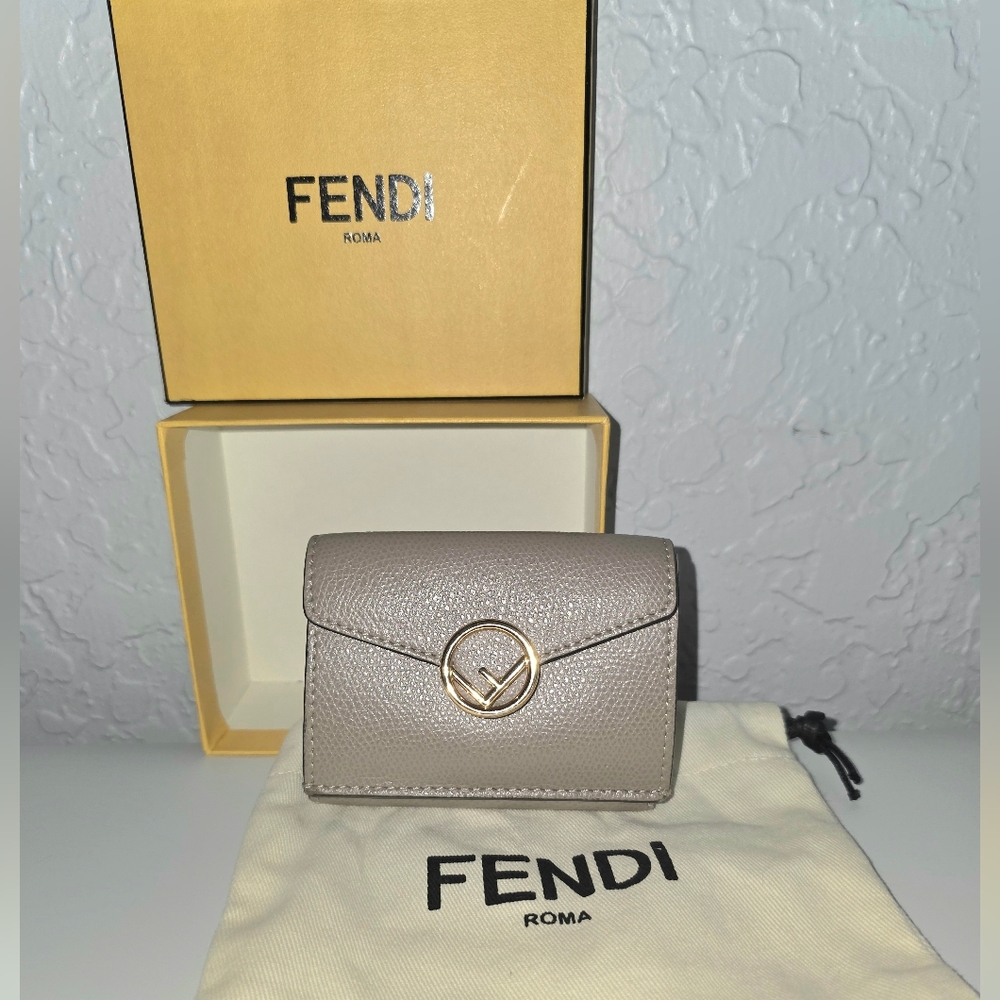 Fendi Beige Leather Wallet with Gold-Tone Round Logo Snap